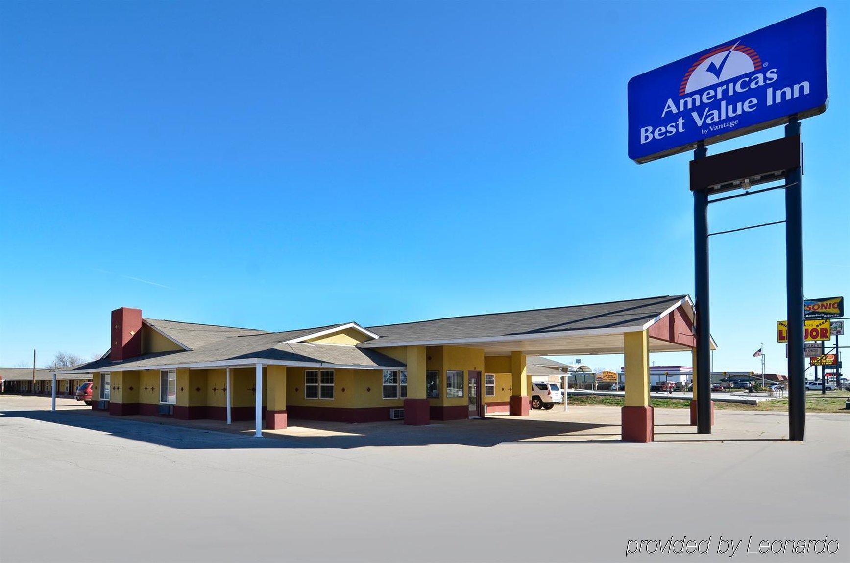 Americas Best Value Inn Pauls Valley Bagian luar foto