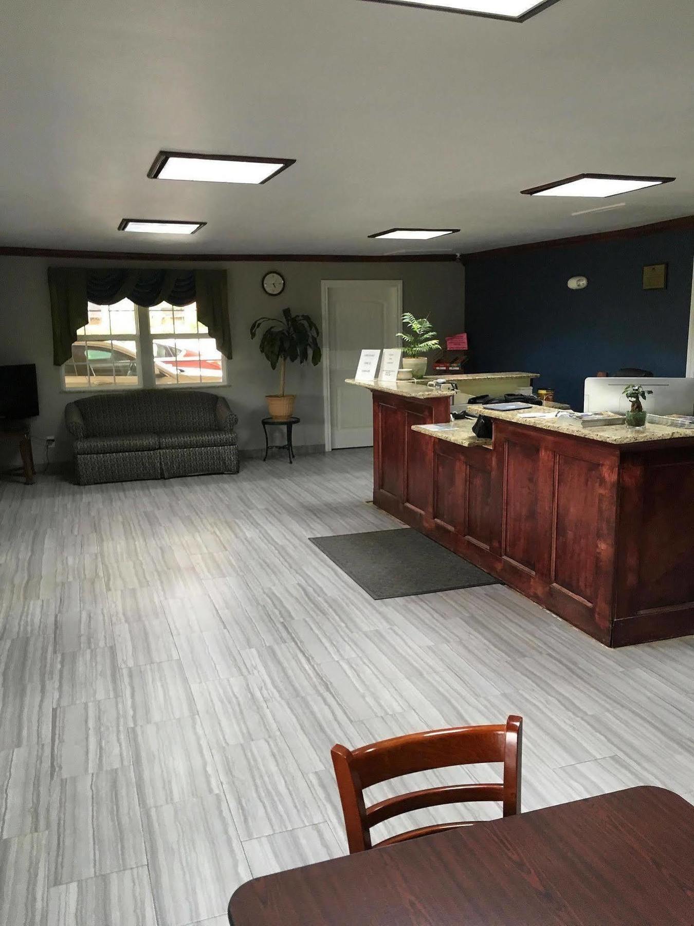 Americas Best Value Inn Pauls Valley Bagian luar foto